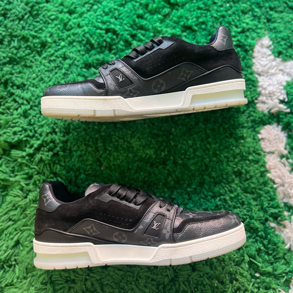 LV Trainer Sneaker - Picture 2 of 9